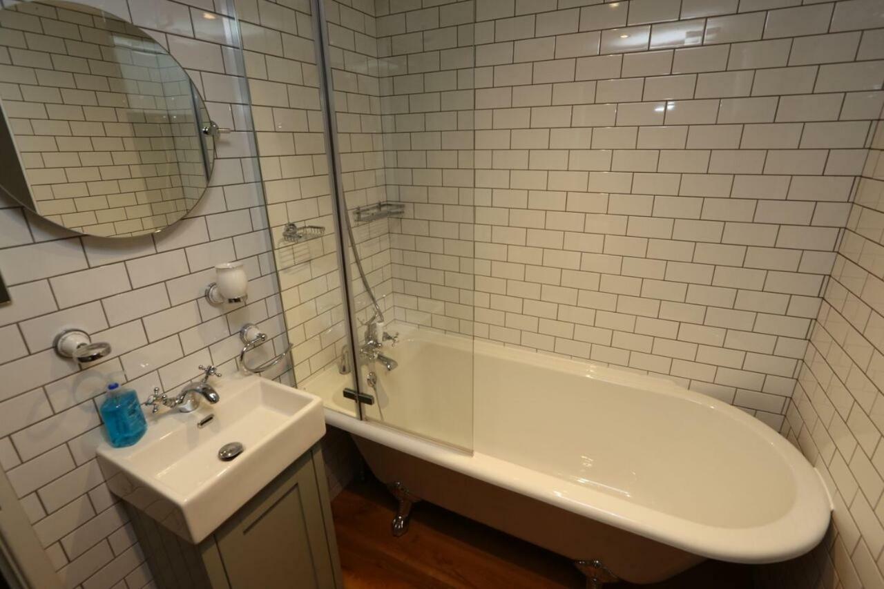 Monmouth House Apartments, Lyme Regis Old Town, Dog Friendly, Parking エクステリア 写真