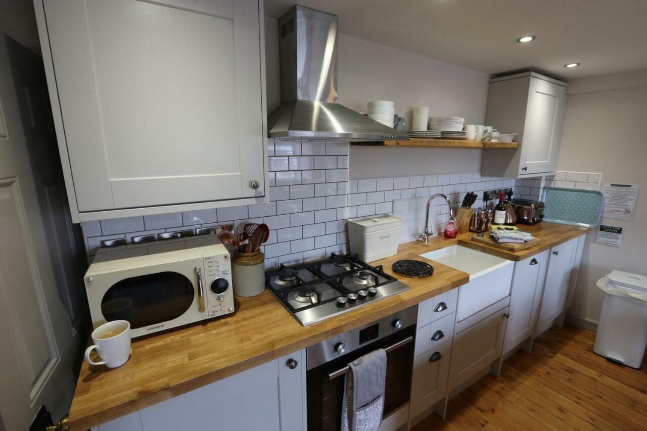 Monmouth House Apartments, Lyme Regis Old Town, Dog Friendly, Parking エクステリア 写真